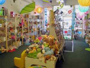 Livres, Jeux, Jouets