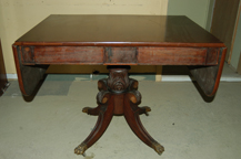 Table antique