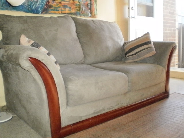 Divan Causeuse neuf $330